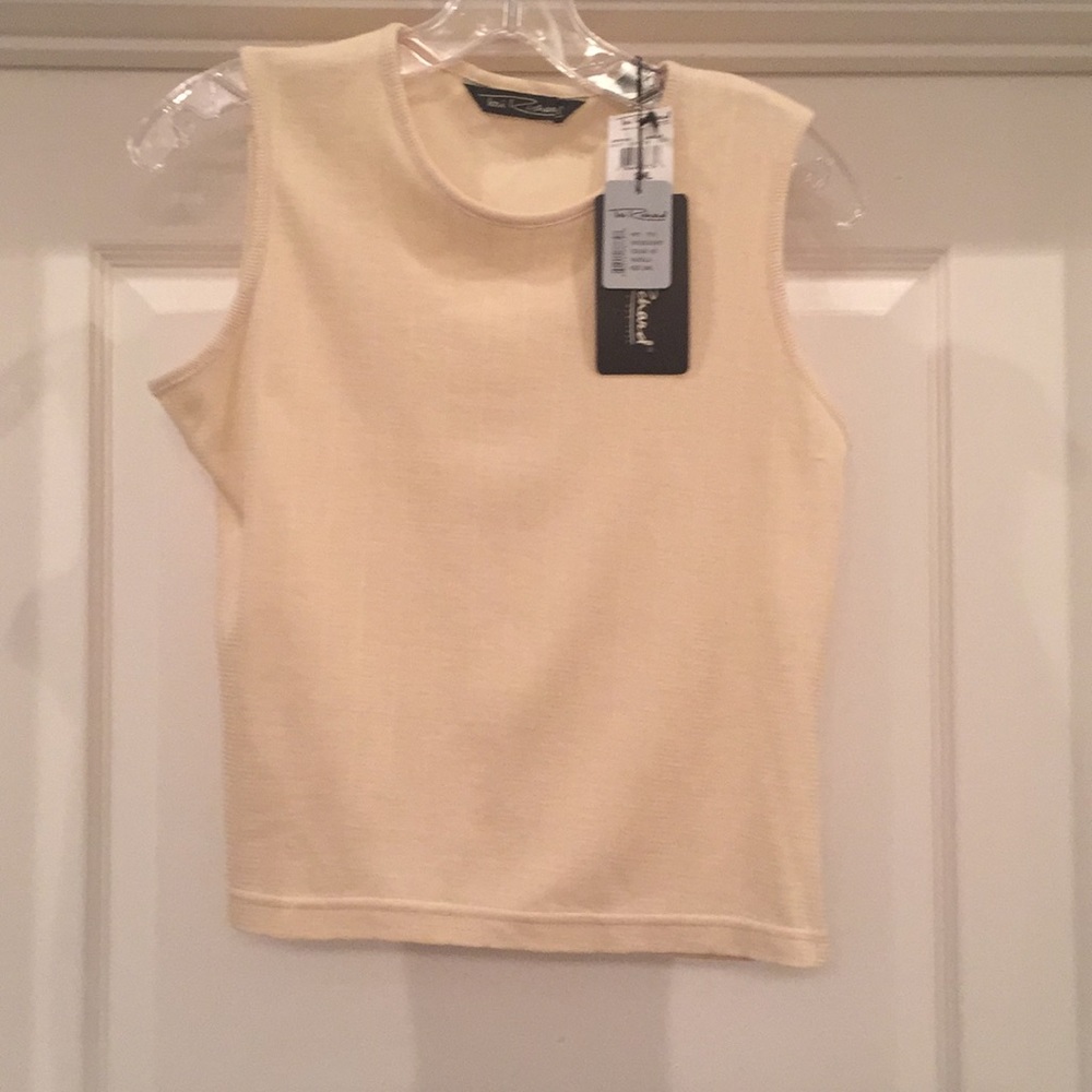 Tory Richard ‘Vanilla’ Top